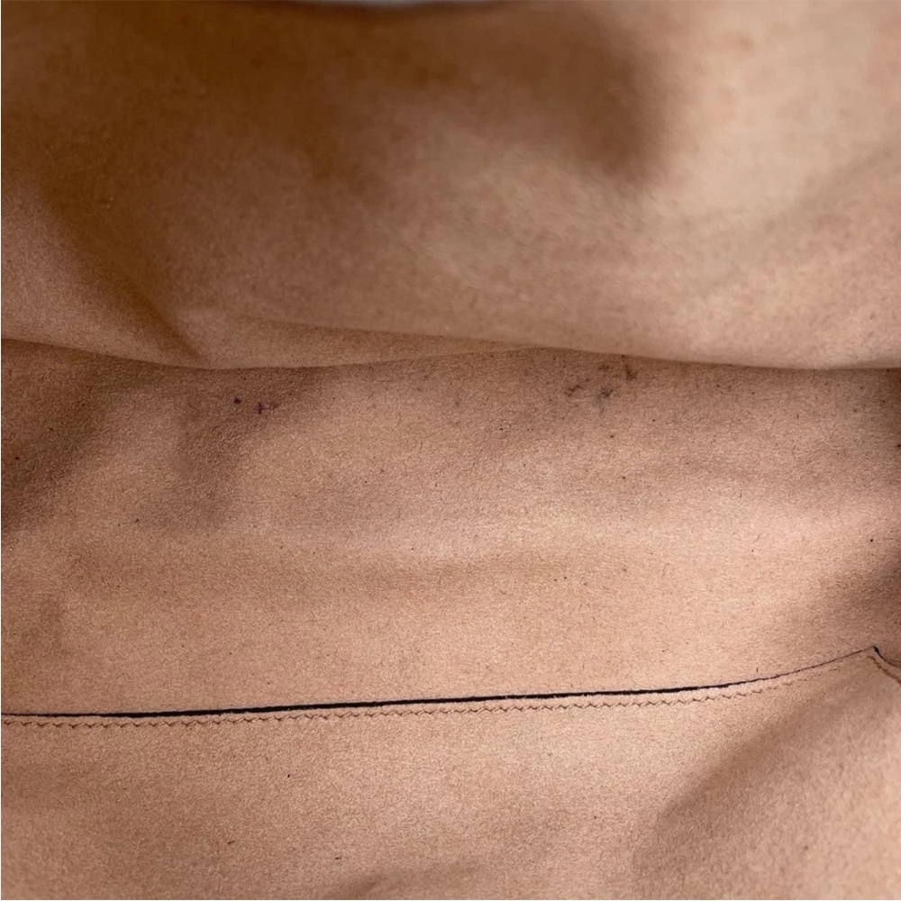 Gucci Cream Satchel with Gold Accents - Picture 11 of 16